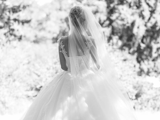 A Bride's Guide to Beauty Supplements