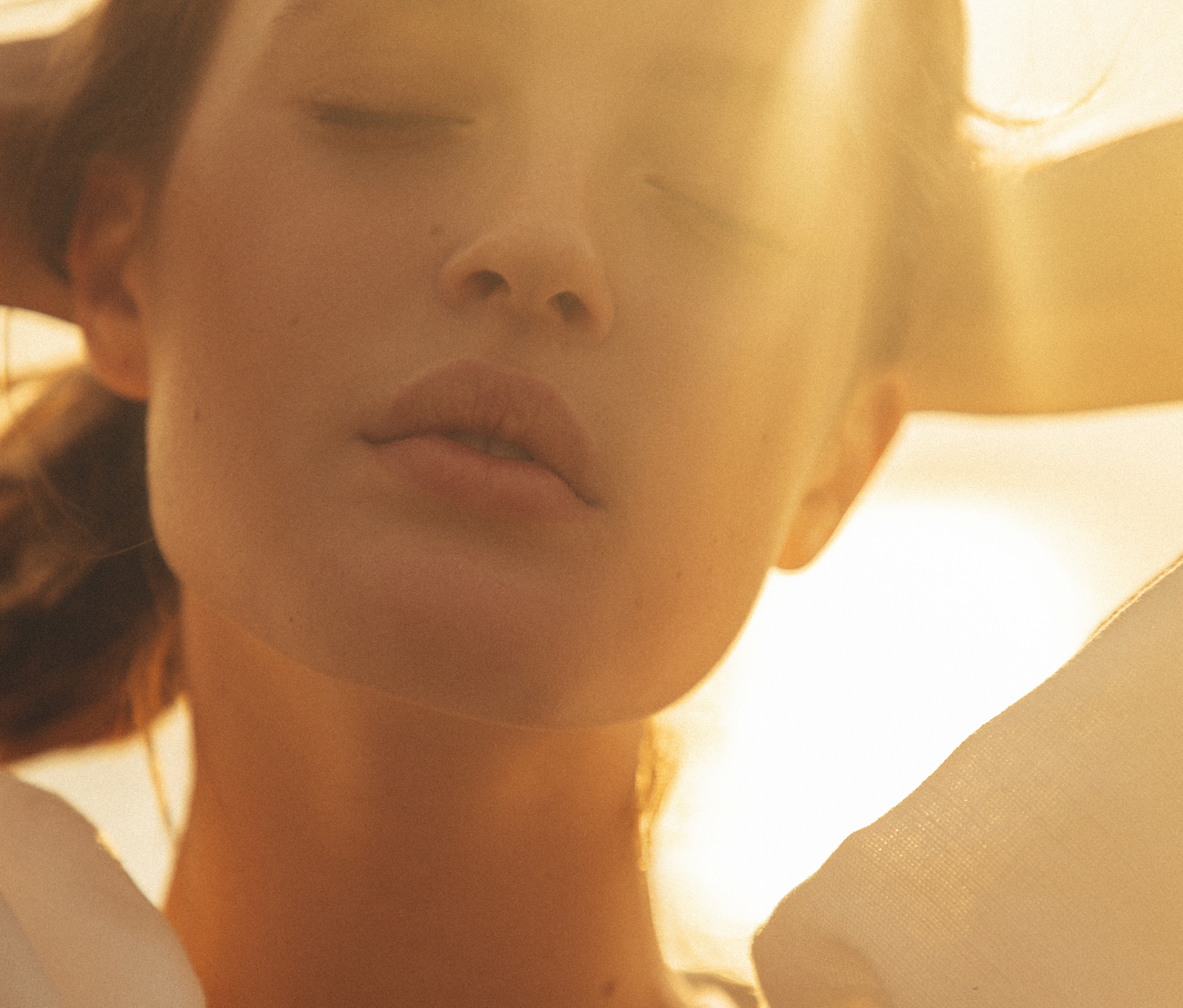 Radiant Skin, Vibrant Hair: The Power of Synergistic Nutrients
